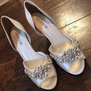 New David Tutera Shoes